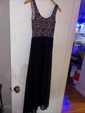 Divided by H&M Black Maxi Dress with Pink Floral Bodice Size 4 New with tags